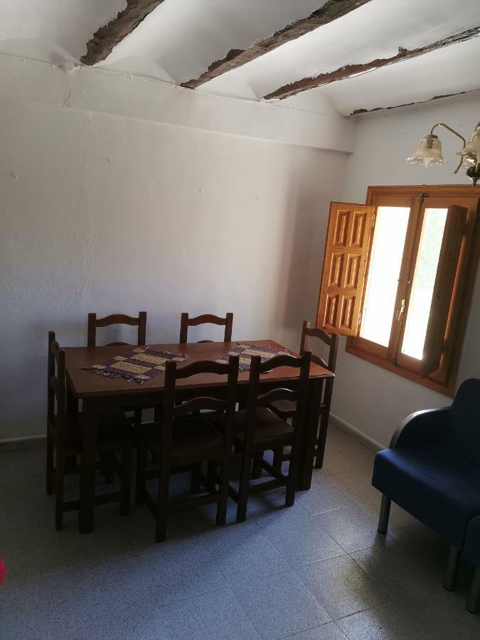 Casa Rural Y Albergue Tormon Exterior foto
